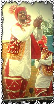 Bhagra meri jaan while on stage in san jose(Cunningham Park)