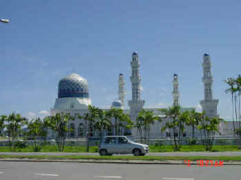 api01.jpeg (9353 bytes)