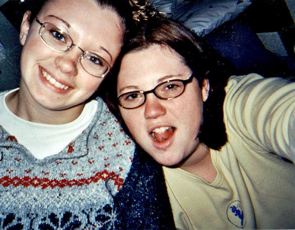 We are SOOO cute! Glasses Girls!!
