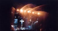 [Photo] 