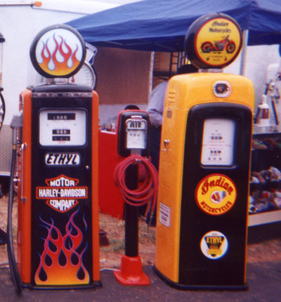 Cool gas pumps. Click to enlarge.