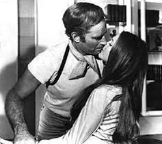 CHUCK KISSING LEIGH