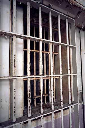 Criminal, Felony, Domestic Violence, Traffic, Federal Bail Bonds....Call (858)449-5099