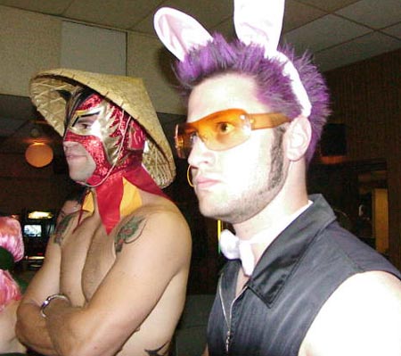 www.losdiablosguapos.com