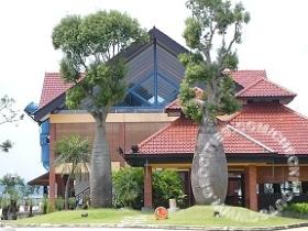 Bottle Tree Resturant Fishing Angler Hotspots 5 Pic1 - This is the Bottle-Tree Resturant siturated at Jalan Inggu formly it is a Sembawang Yatch Club