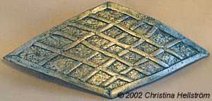 Barrette with a lattice pattern
