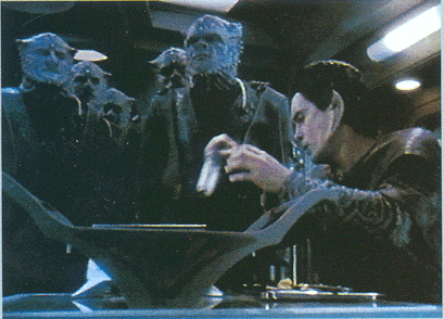 The Jem'Hadar interupt Weyoun's meal. Okay, you can have your white...