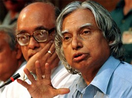 images/Kalam and Chidambaram after the test