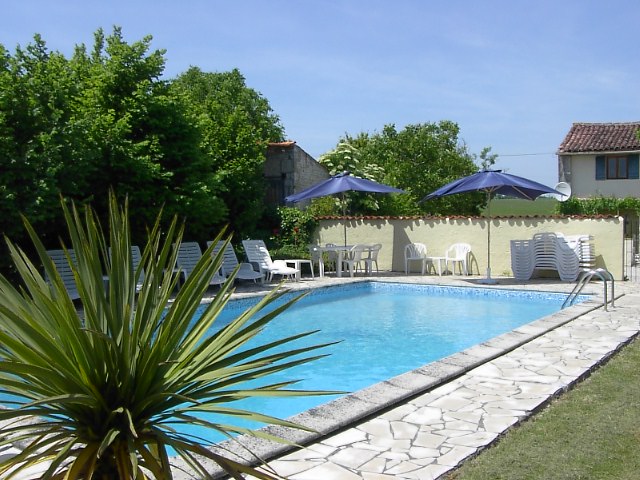 Child Friendly La Grange du Moulin - six cottages
