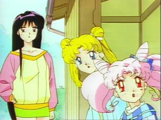 Chibi Usa looks back