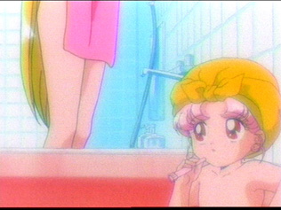 Usagi's legs, Rini's flats chest ^-^