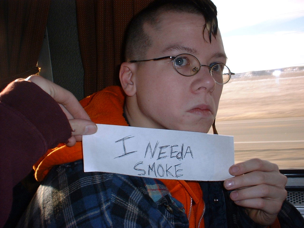 needasmoke.JPG (164718 bytes)