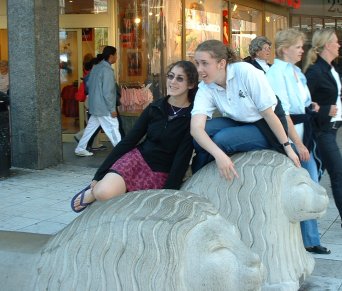 raaar - Jen & Katie posing on the lion