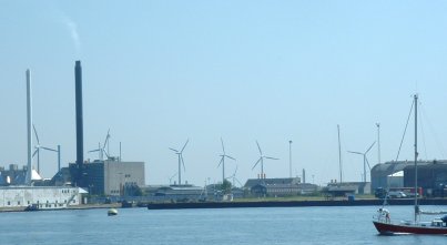 windmills! a lotta of em!