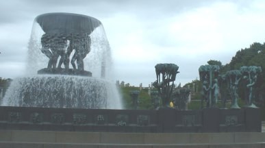 Fountain in Vigeland Sculpture Park