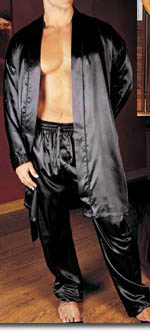 Leo's New Black satin Sleepware