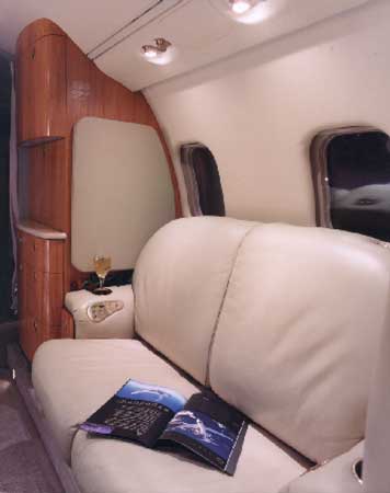 learjetcouch