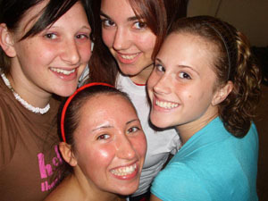 hangin out @ Apryls house...