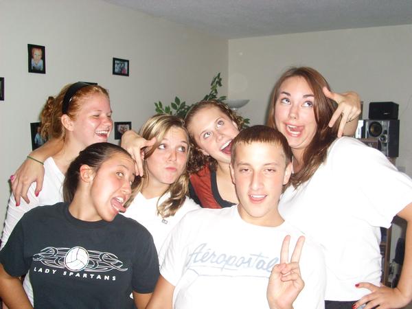 hangin out @ Apryls house...