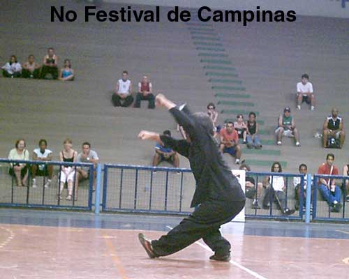 Mestre 'Chang' no Festival de Artes Marciais da Campinas