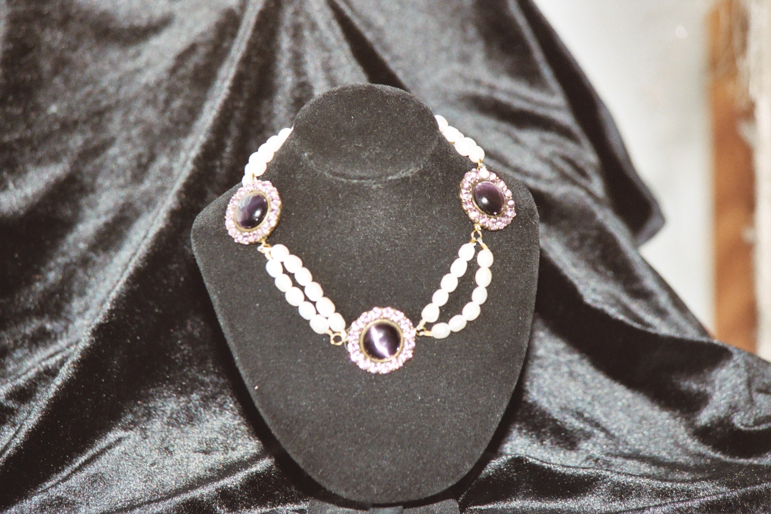 Modern purple fiber optic choker
