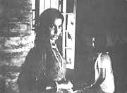 Narshing (Soumitra Chatterjee) and Gulabi (Wahida Rahman) in "Abhijan"