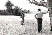 Asim (Soumitra Chatterjee) and Aparna (Sharmila Tagore) in " Aranyer Din Ratri "