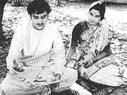 Amal (Soumitra Chatterjee) and Charu (Madhabi Mukherjee) in " Charulata "