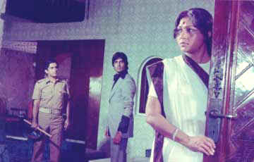 Shashi , Amitabh and Neerupa Roy in " Deewar "
