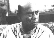 Paresh Dutta (Tulshi Chakravorty) in " Parash Pathar "