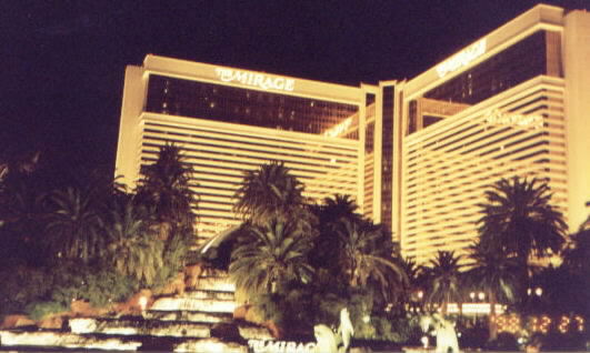 Colourfull Hotel Mirage in Las Vegas