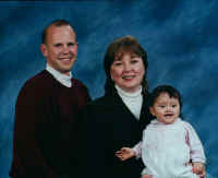 FamilyPhoto8by10Lite.JPG (18101 bytes)