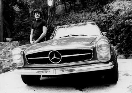 Micky with car