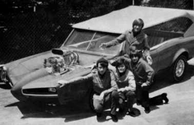 The guys and the Monkeemobile!