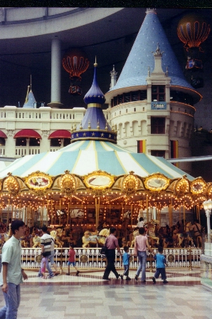 Grand Carousel