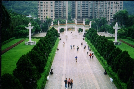 Leading up to the National Palace Museum