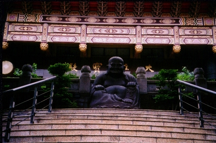 Buddhist shrine in Keelung