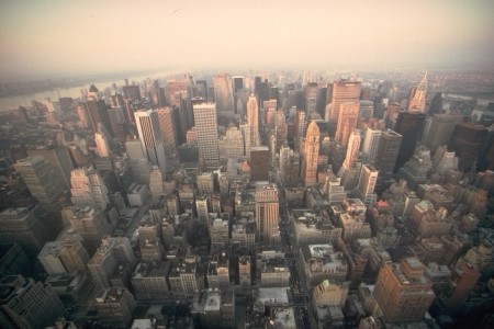 Manhattan: a view from the Empire State Building, New-York, NY (USA) - photo by Christian Guittet