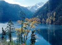 lake2.jpg (6928 bytes)