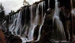waterfall5.JPG (6623 bytes)