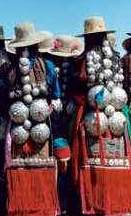 zangcostumn1.jpg (7857 bytes)