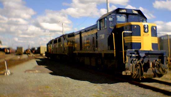 T 395 and other units at Shepparton