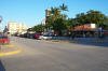 plaza1.jpg (48184 bytes)