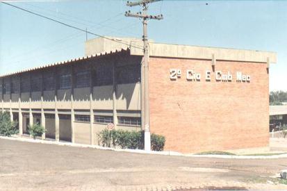 Vista lateral da 2� Cia E Cmb Mec