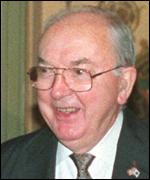 El senador Jesse Helms, que endureci� el embargo cubano, falleci� este a�o