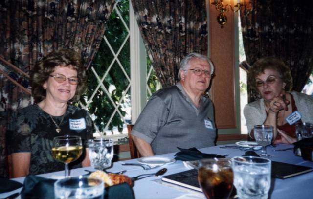 Image of 55lunch0009.jpg