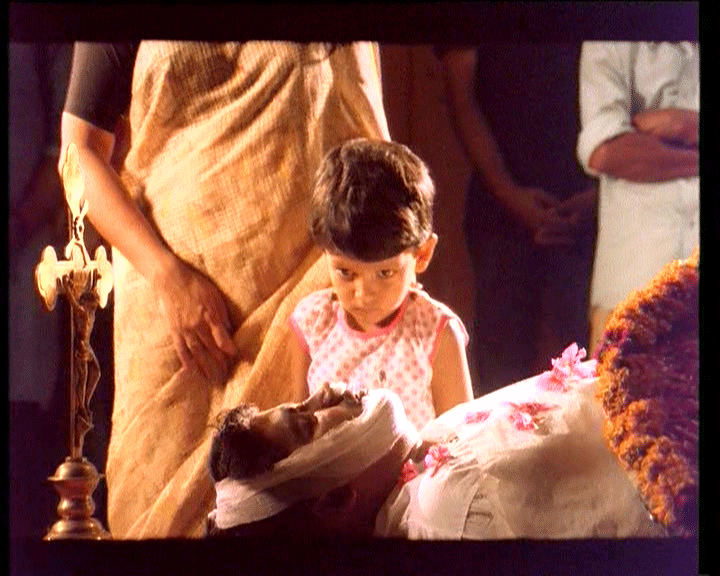 SHOT -3 ,&nbsp; KISS OF LIFE