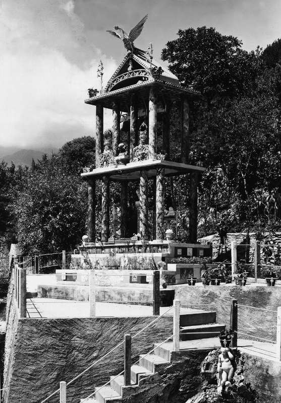 Monumenro "Aurora della Vita"