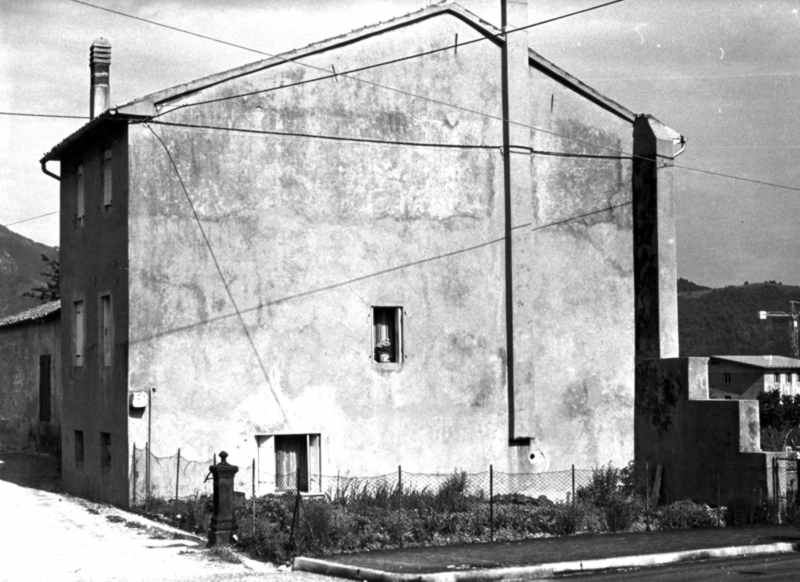 Fontanella Via Roma