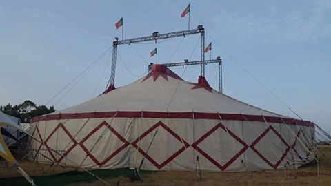 http://circoev.com/yahoo_site_admin/assets/images/20476580_1413228792093036_5511358919896336666_n.214123452_std.jpg